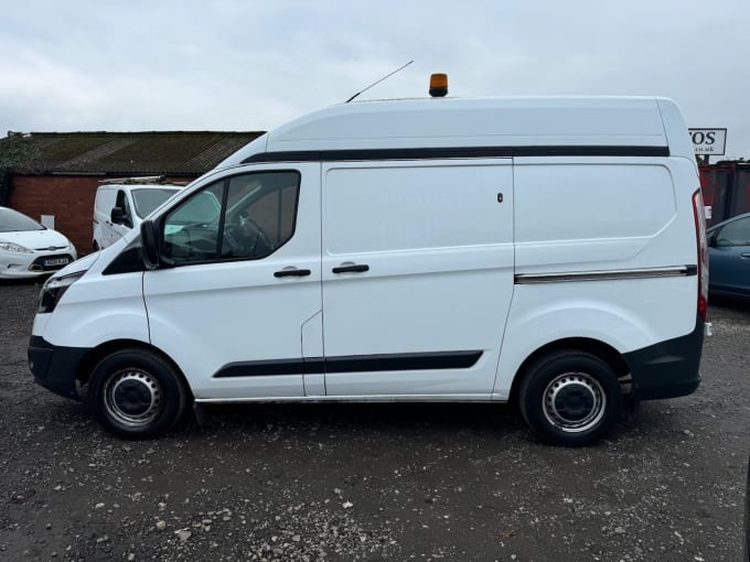 2025 Ford Transit Custom