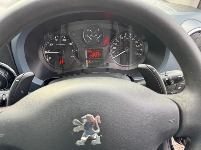 2025 Peugeot Partner Tepee