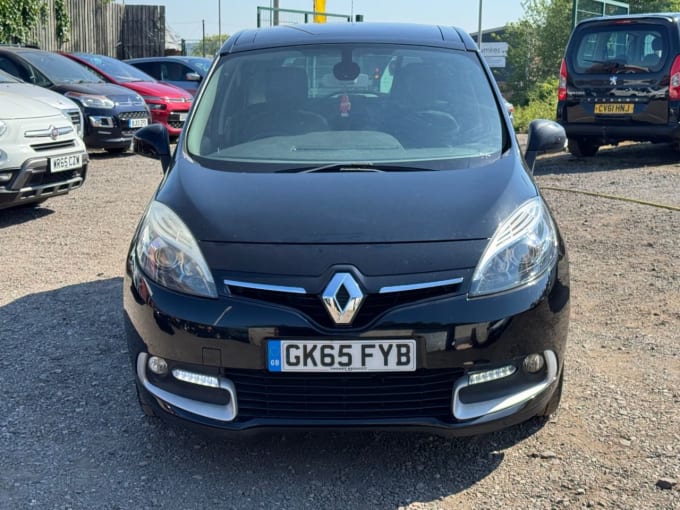 2025 Renault Scenic