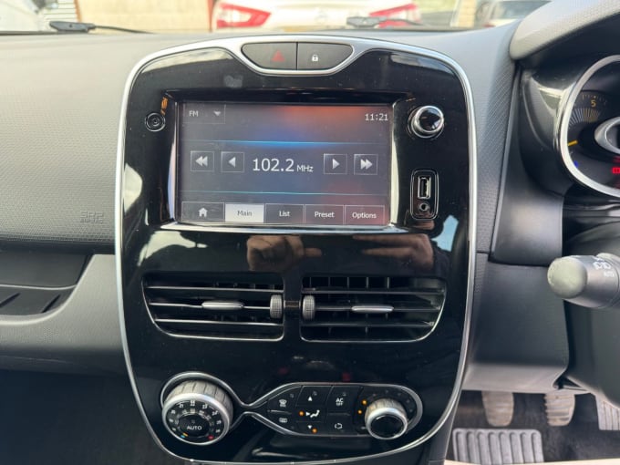 2025 Renault Clio