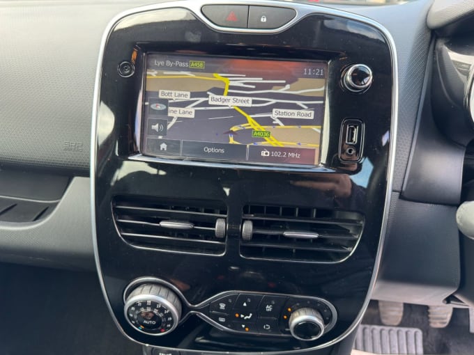 2025 Renault Clio