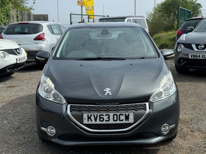 2025 Peugeot 208