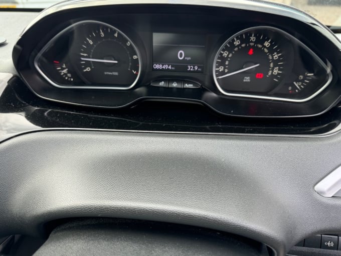 2025 Peugeot 208