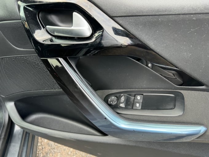 2025 Peugeot 208