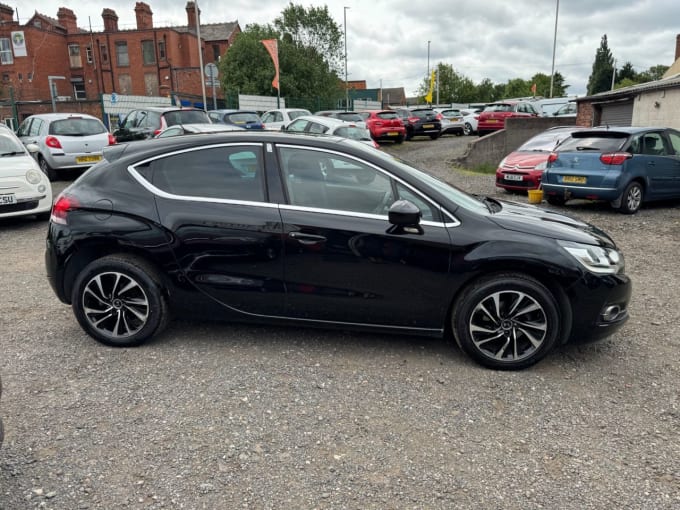 2025 Ds Automobiles Ds 4