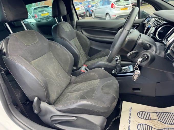 2025 Ds Automobiles Ds 3