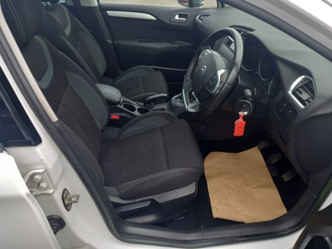 2025 Citroen C4