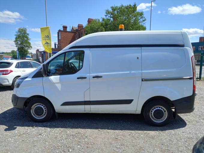 2025 Ford Transit Custom