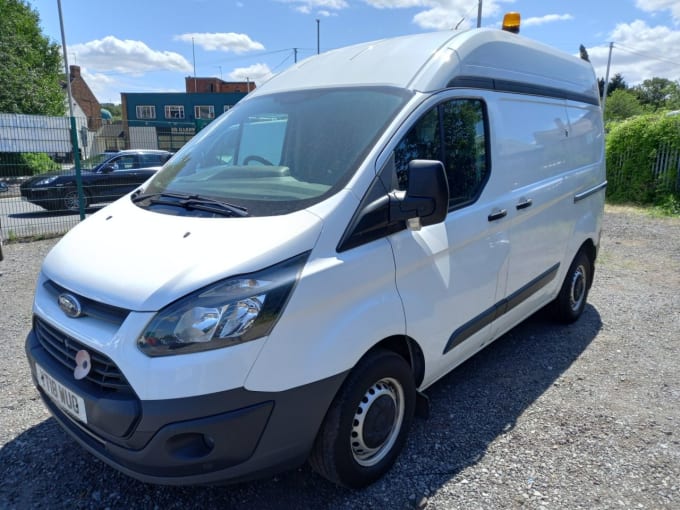 2025 Ford Transit Custom