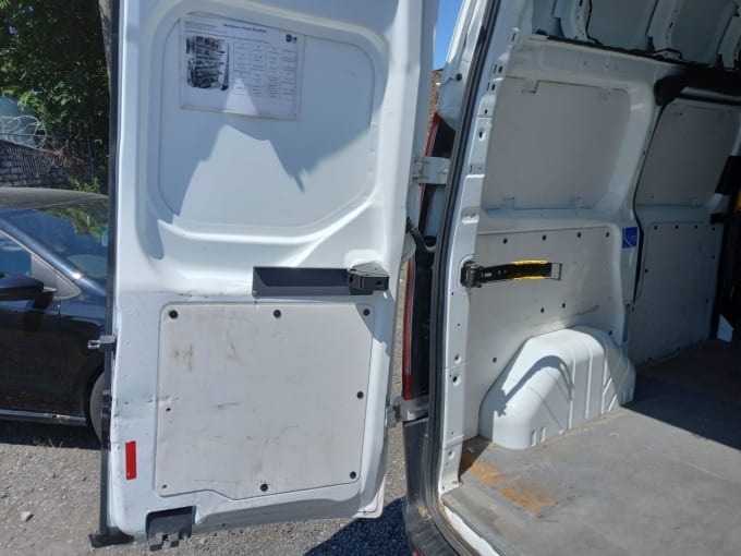 2025 Ford Transit Custom