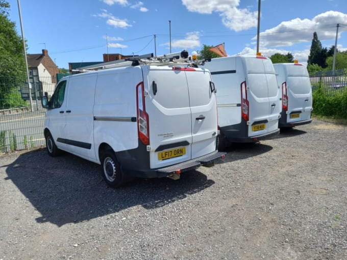 2025 Ford Transit Custom