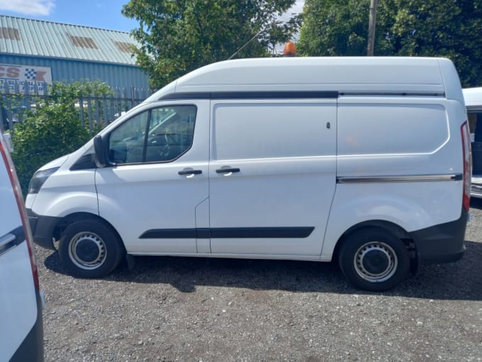 2025 Ford Transit Custom