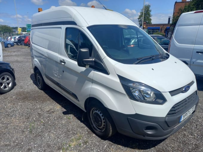 2025 Ford Transit Custom