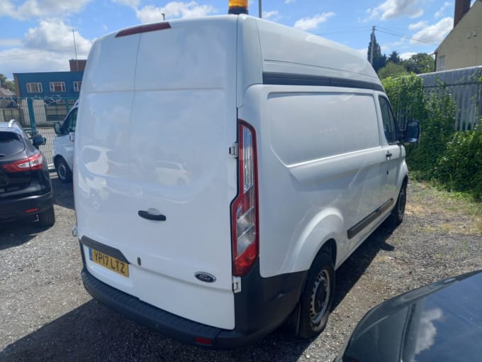 2025 Ford Transit Custom