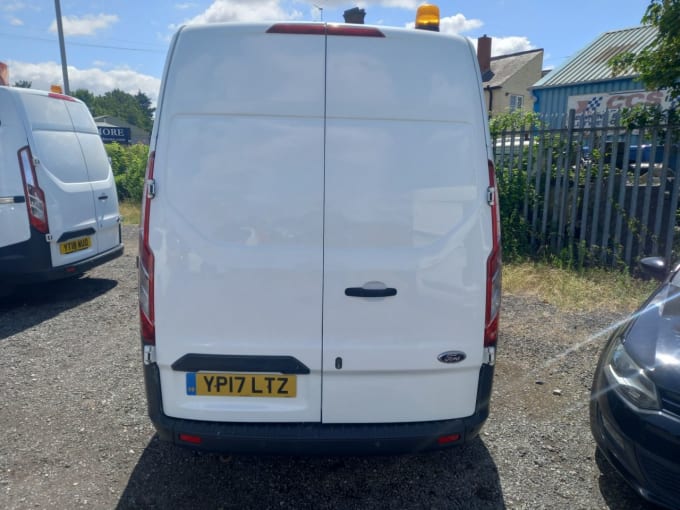 2025 Ford Transit Custom