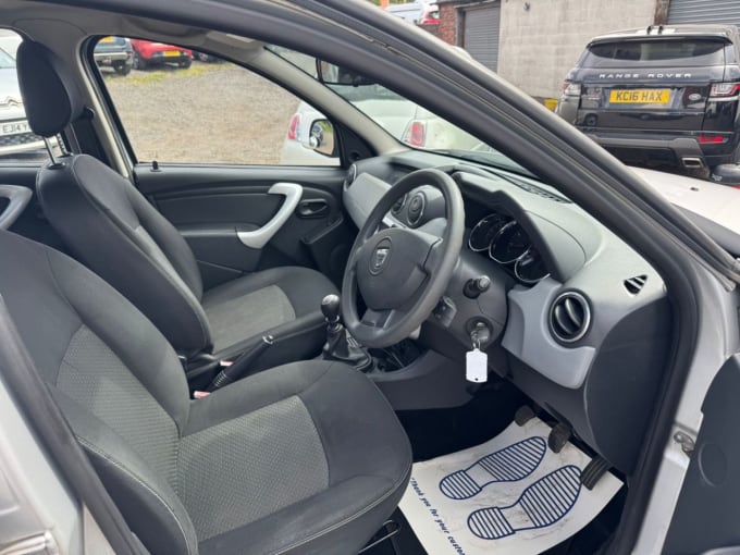2025 Dacia Duster