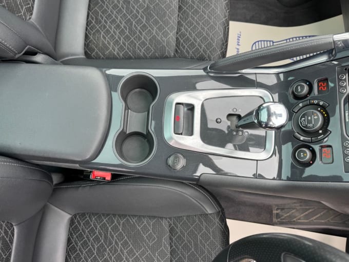 2025 Peugeot 3008