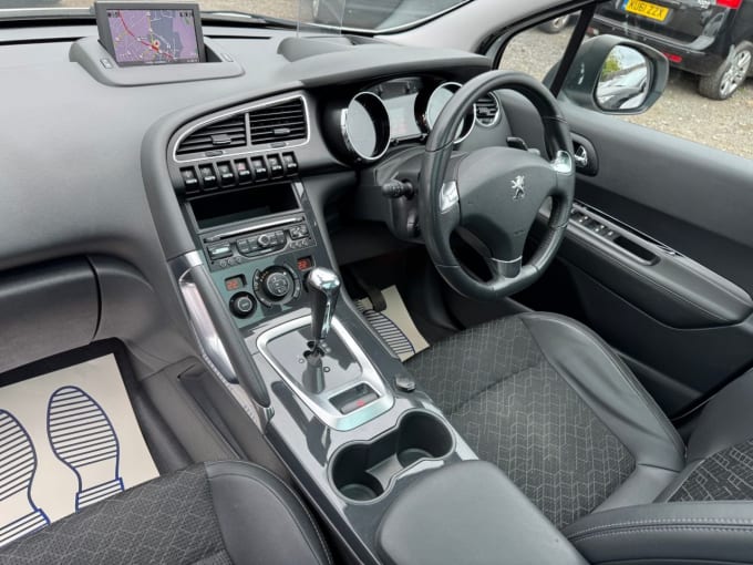 2025 Peugeot 3008