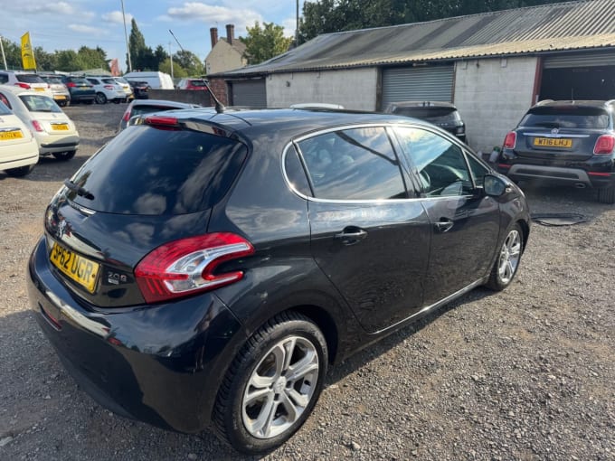 2025 Peugeot 208