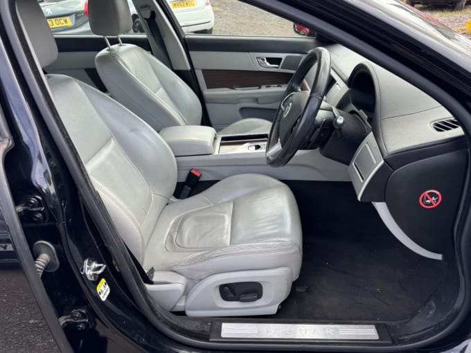 2025 Jaguar Xf