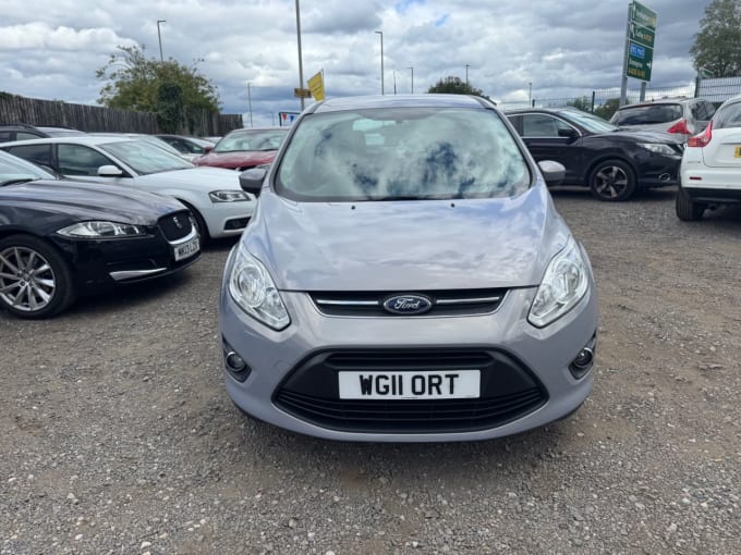 2025 Ford Grand C-max