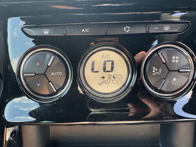 2025 Ds Automobiles Ds 3