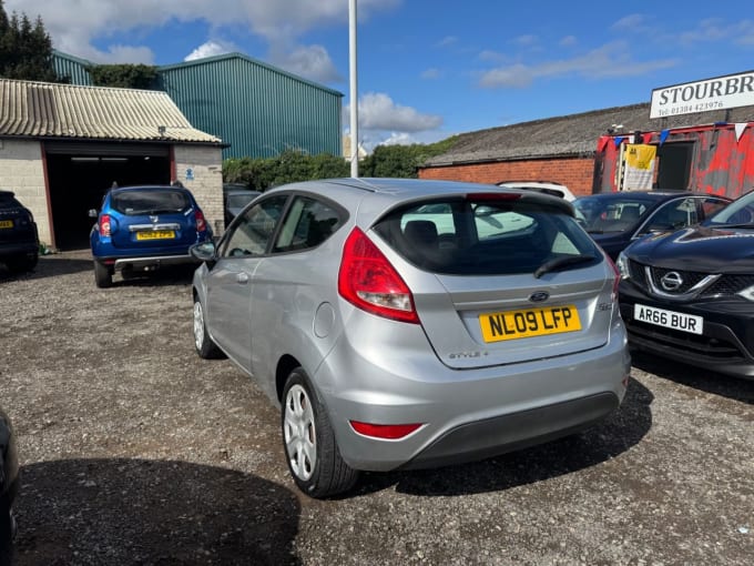 2025 Ford Fiesta