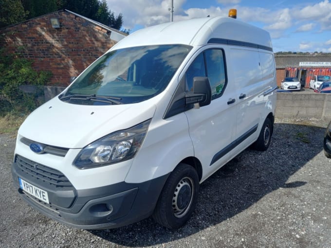 2025 Ford Transit Custom