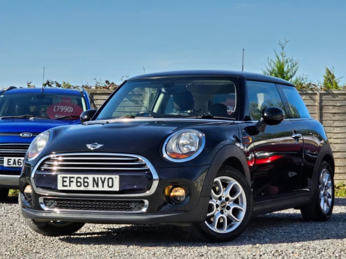 2024 Mini Hatch