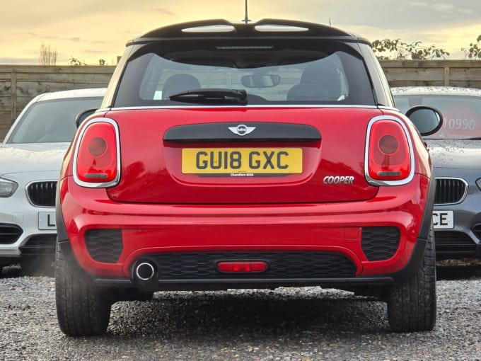 2025 Mini Hatch