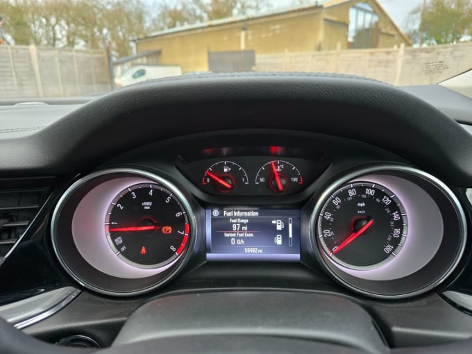 2025 Vauxhall Insignia