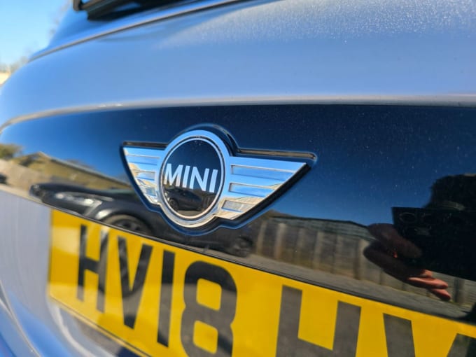 2025 Mini Hatch