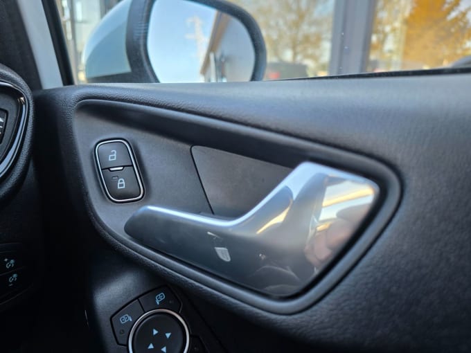2025 Ford Fiesta