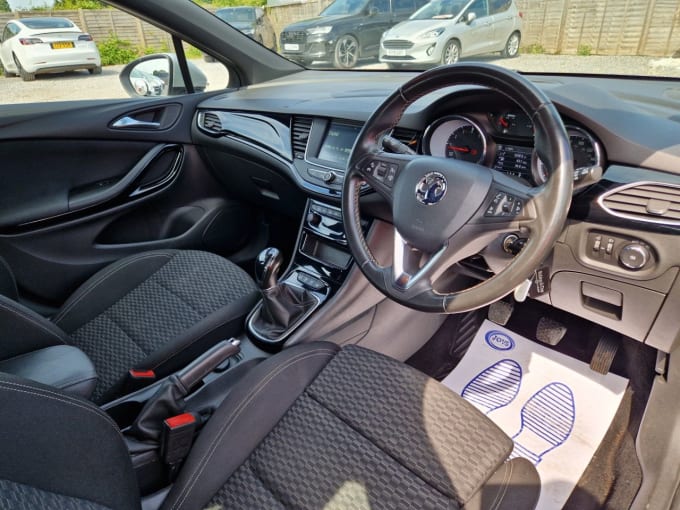 2025 Vauxhall Astra