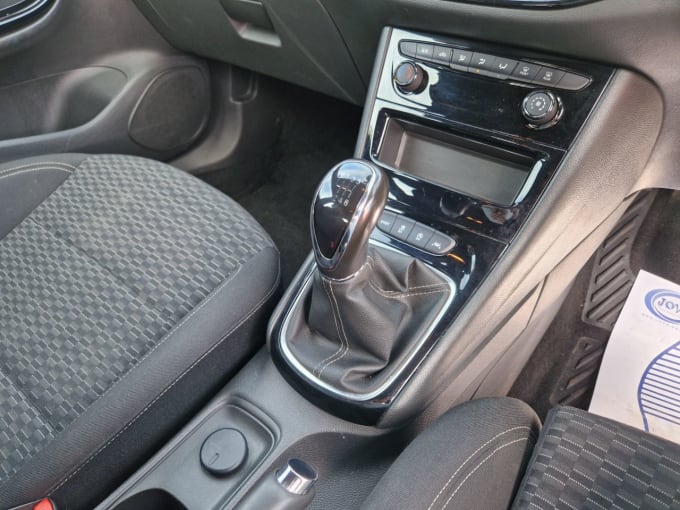 2025 Vauxhall Astra