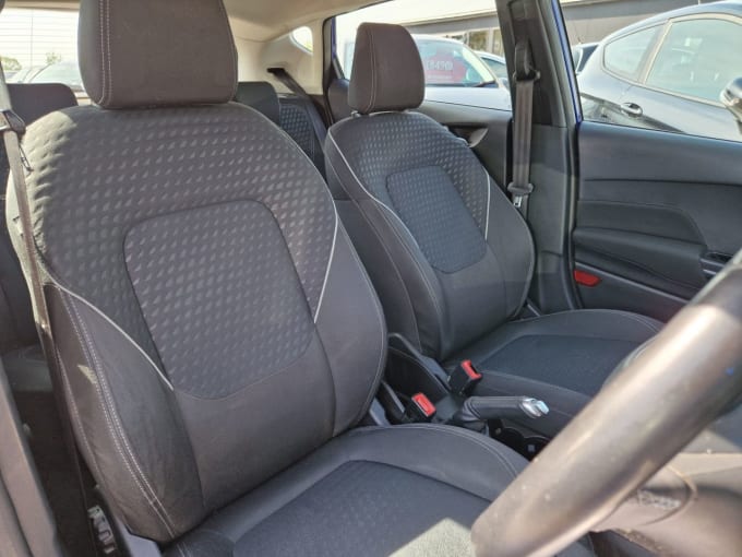 2025 Ford Fiesta