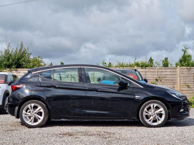 2025 Vauxhall Astra