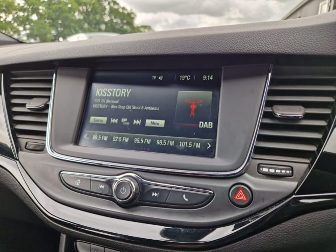 2025 Vauxhall Astra