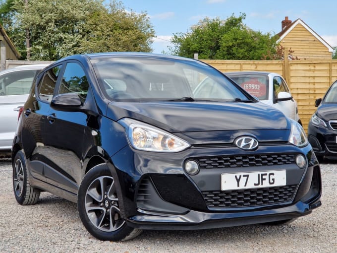2025 Hyundai I10