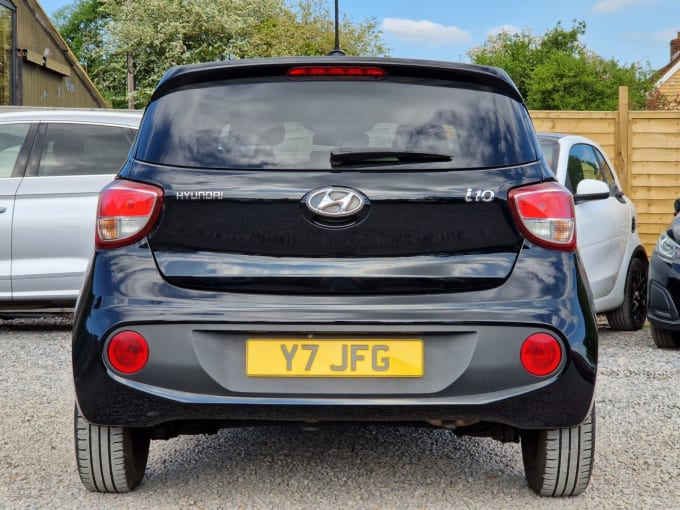 2025 Hyundai I10