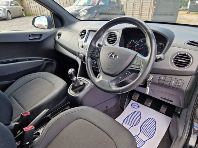 2025 Hyundai I10