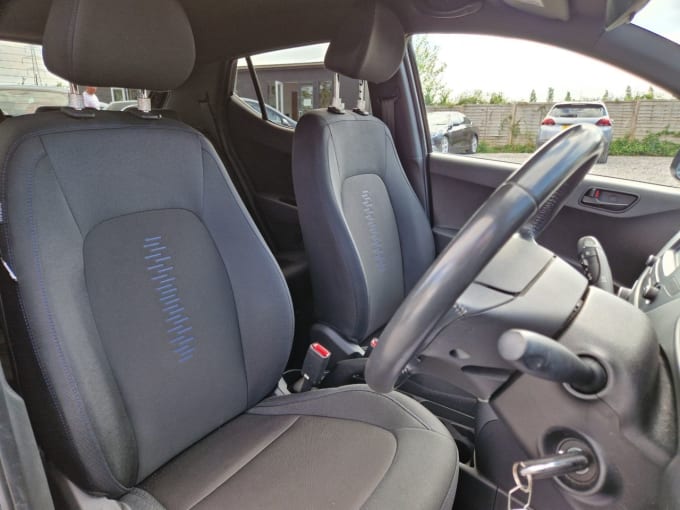 2025 Hyundai I10