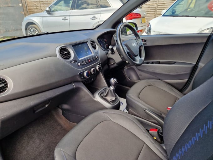 2025 Hyundai I10