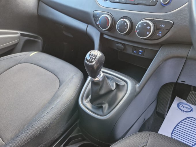 2025 Hyundai I10
