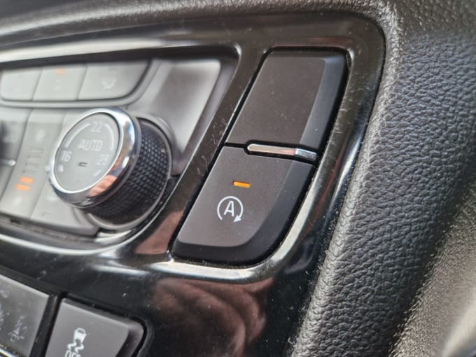 2025 Vauxhall Mokka X