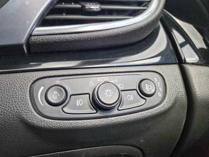 2025 Vauxhall Mokka X