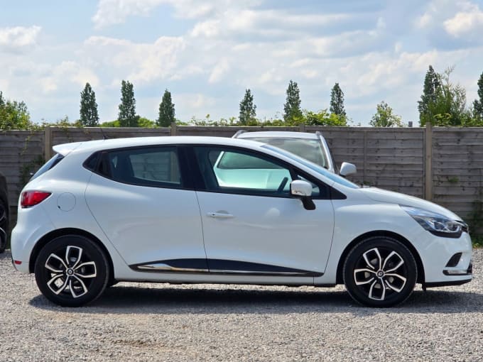 2025 Renault Clio