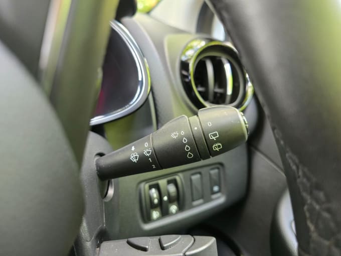 2025 Renault Clio
