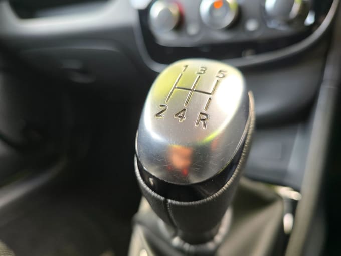 2025 Renault Clio