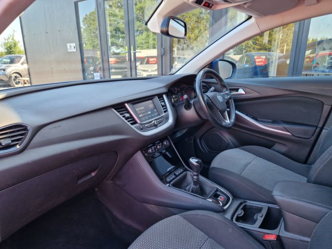 2025 Vauxhall Grandland X